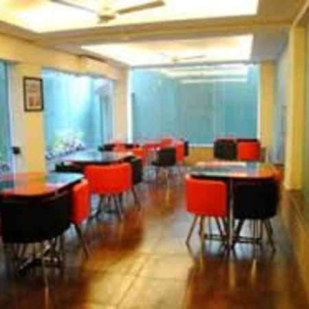 Tangerine Guest House Kolkata Ngoại thất bức ảnh