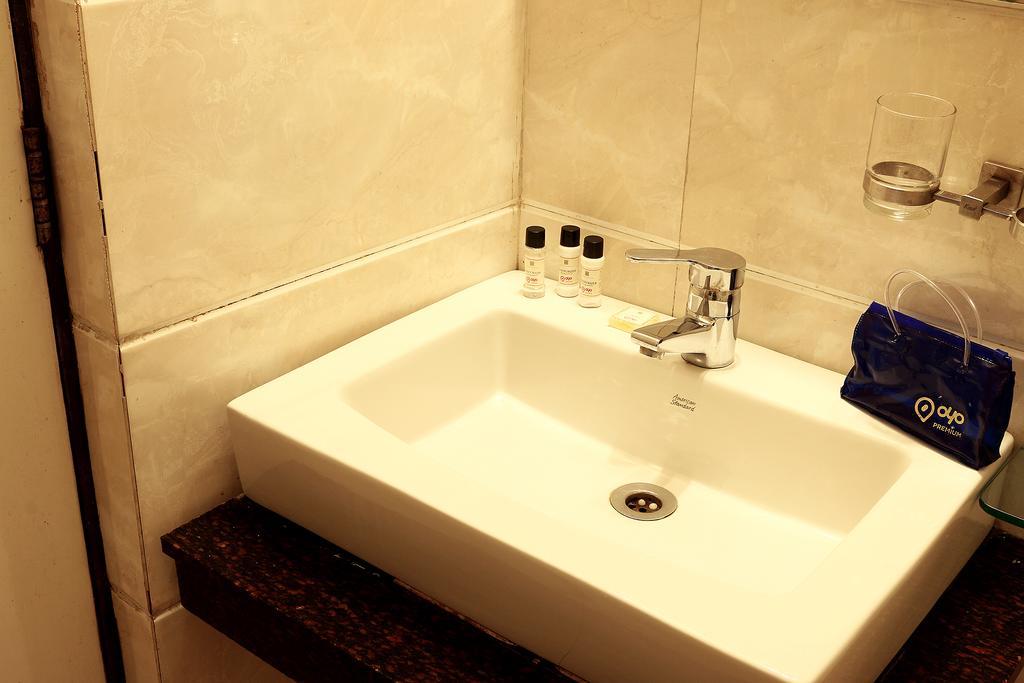 Tangerine Guest House Kolkata Ngoại thất bức ảnh