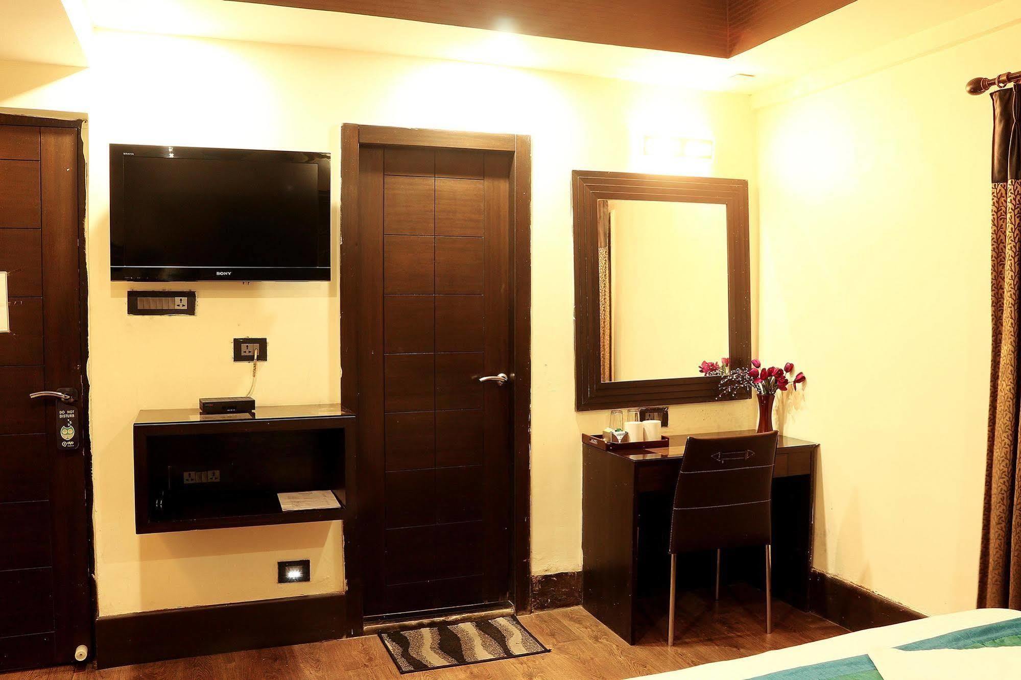 Tangerine Guest House Kolkata Ngoại thất bức ảnh