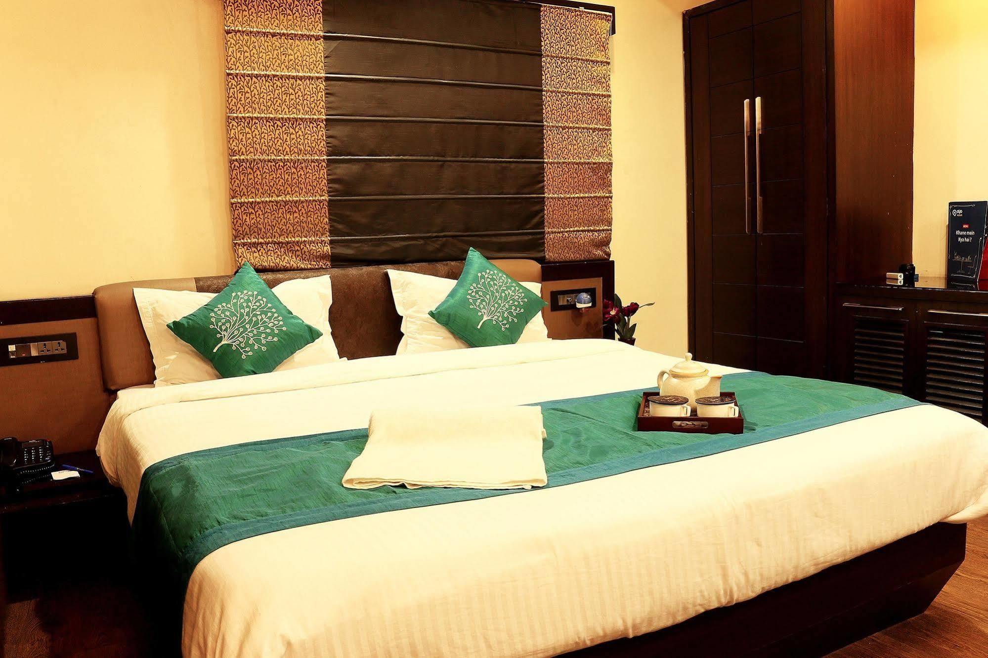 Tangerine Guest House Kolkata Ngoại thất bức ảnh